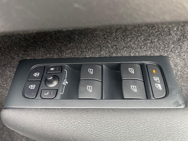 Used Volvo XC40 2022 for sale - 76273465: Photo 21