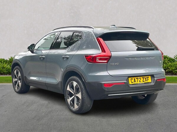 Used Volvo XC40 2022 for sale - 76273465: Photo 2