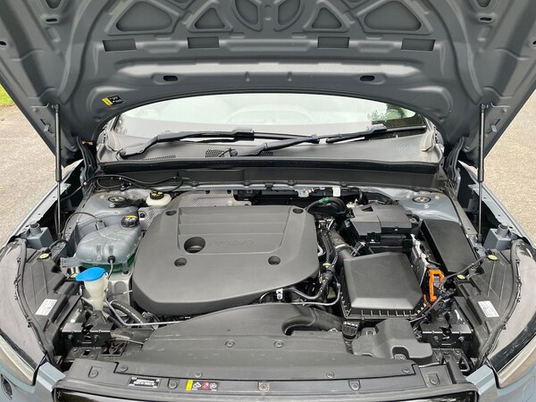 Used Volvo XC40 2022 for sale - 76273465: Photo 38