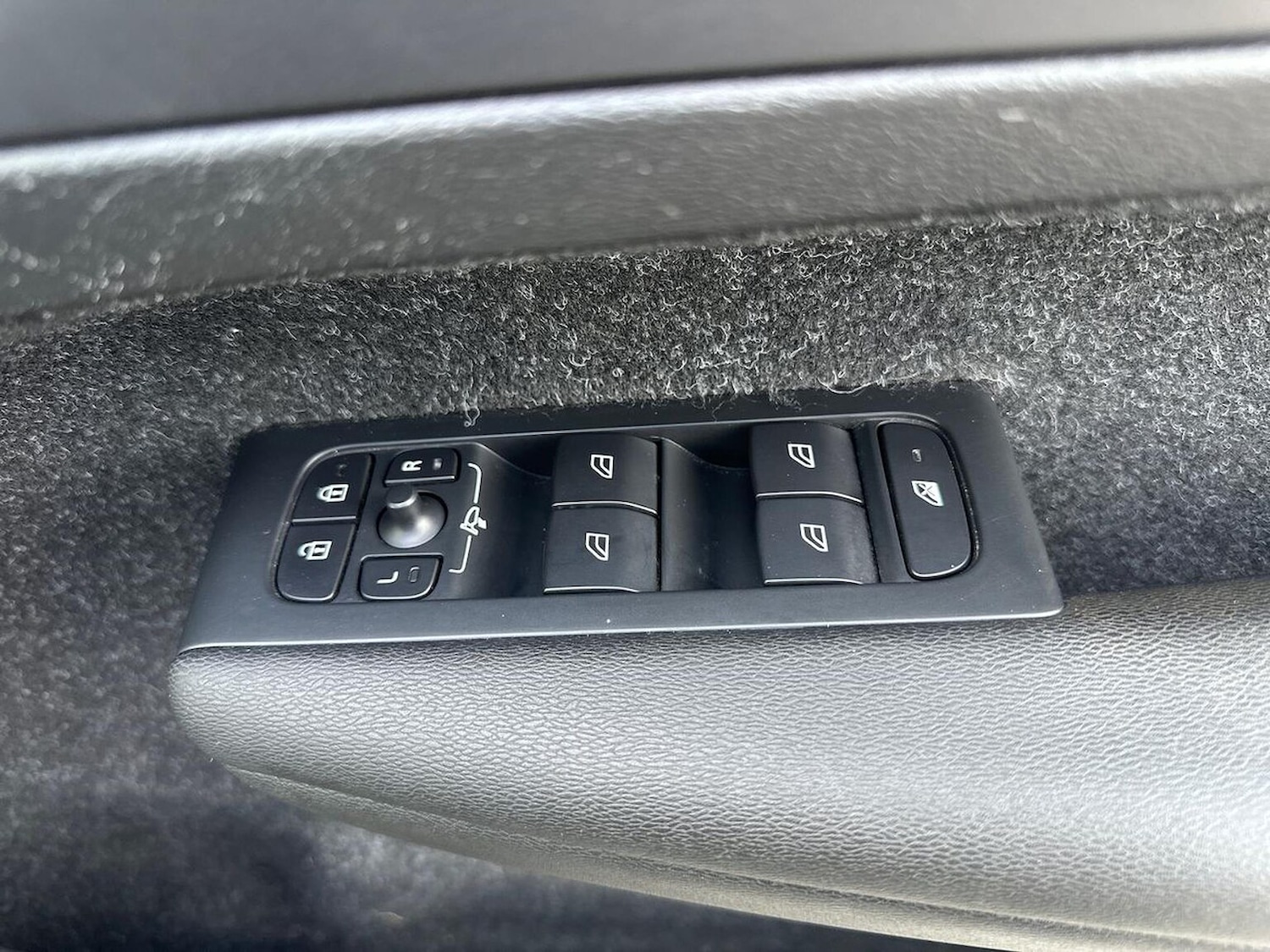 Used Volvo XC40 2020 for sale - 76444488: Photo 21