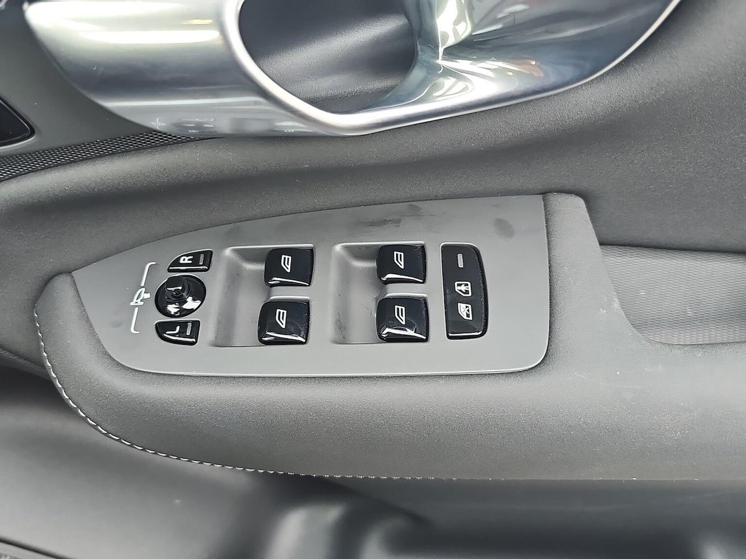 Used Volvo XC90 2025 for sale - 78004652: Photo 21