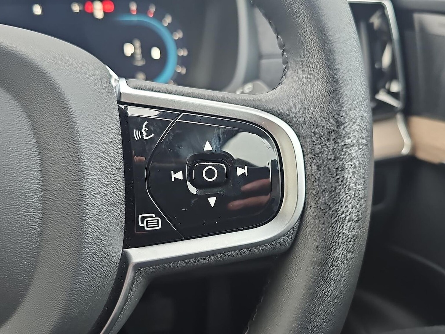 Used Volvo XC90 2025 for sale - 78004652: Photo 25