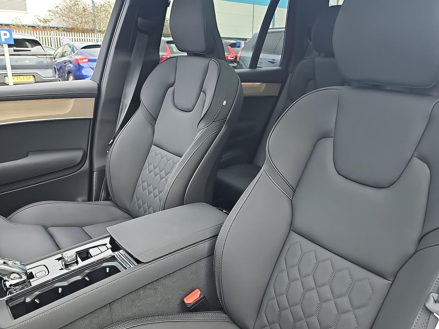 Used Volvo XC90 2025 for sale - 78004652: Photo 42