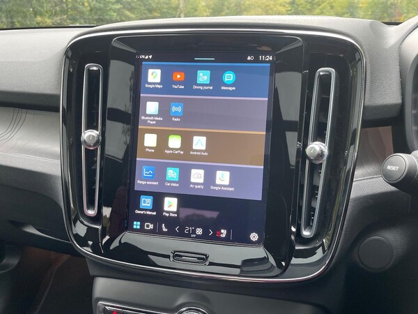 Used Volvo XC40 2022 for sale - 76232774: Photo 11