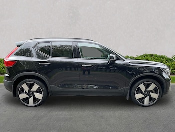 Used Volvo XC40 2022 for sale - 76232774: Photo