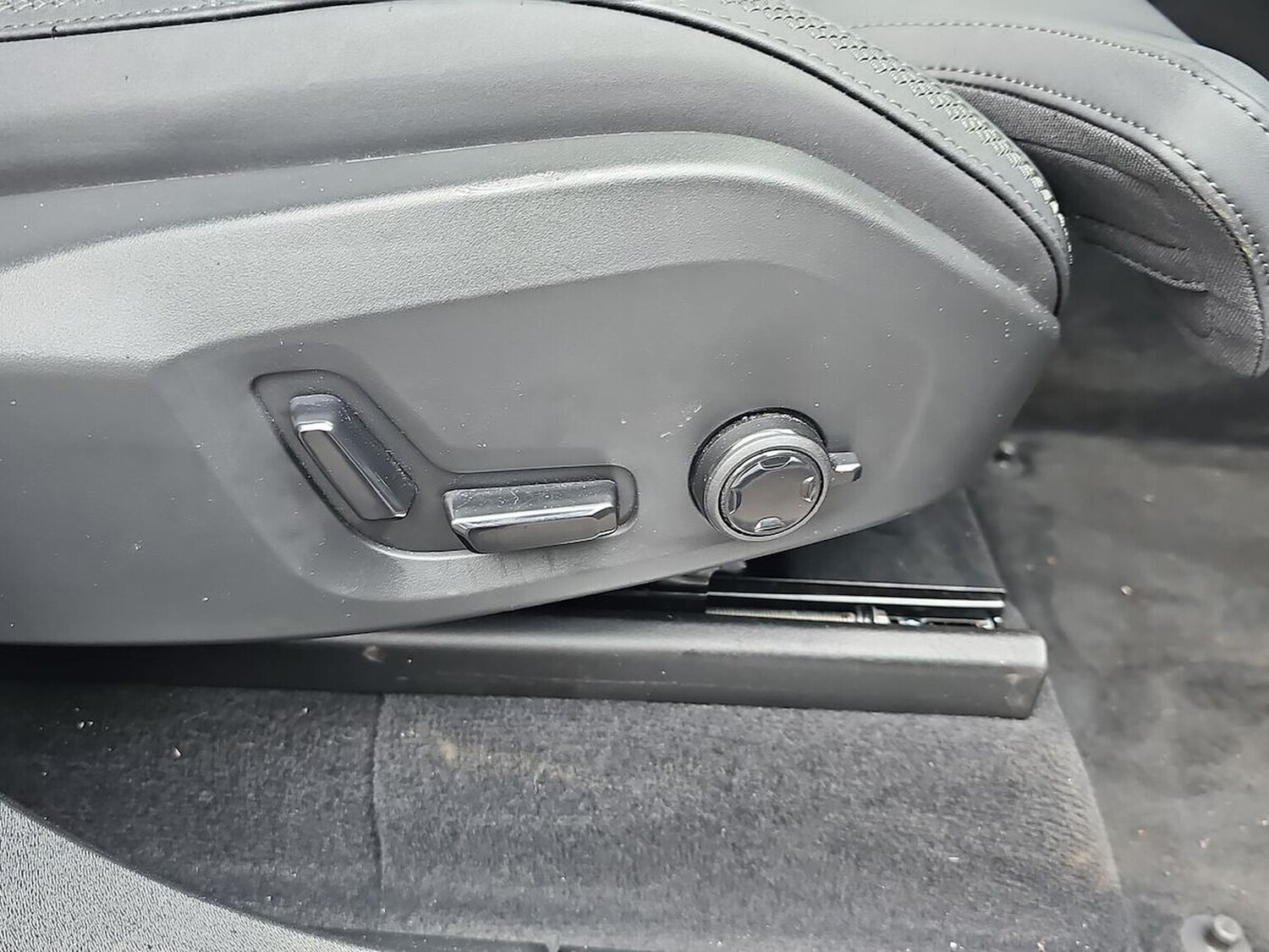 Used Volvo XC90 2025 for sale - 78122784: Photo 31