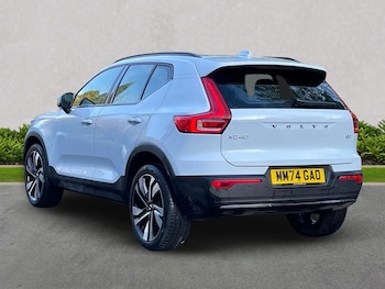 Used Volvo XC40 2024 for sale - 76504998: Photo