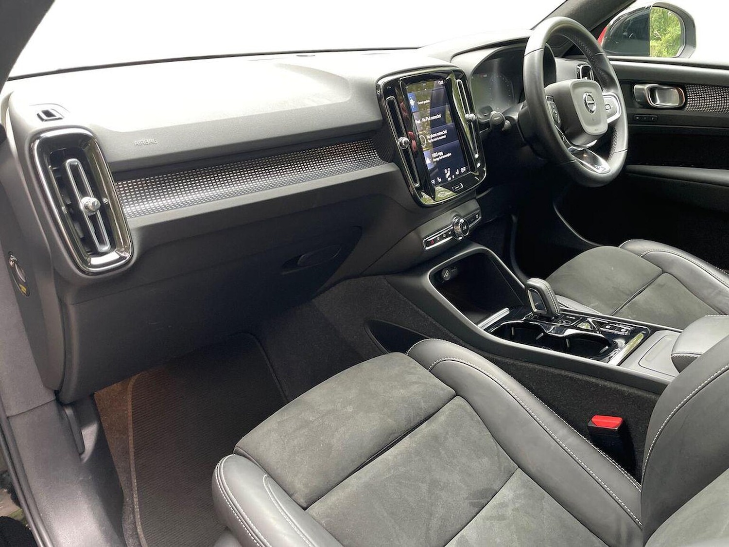 Used Volvo XC40 2021 for sale - 76097648: Photo 7