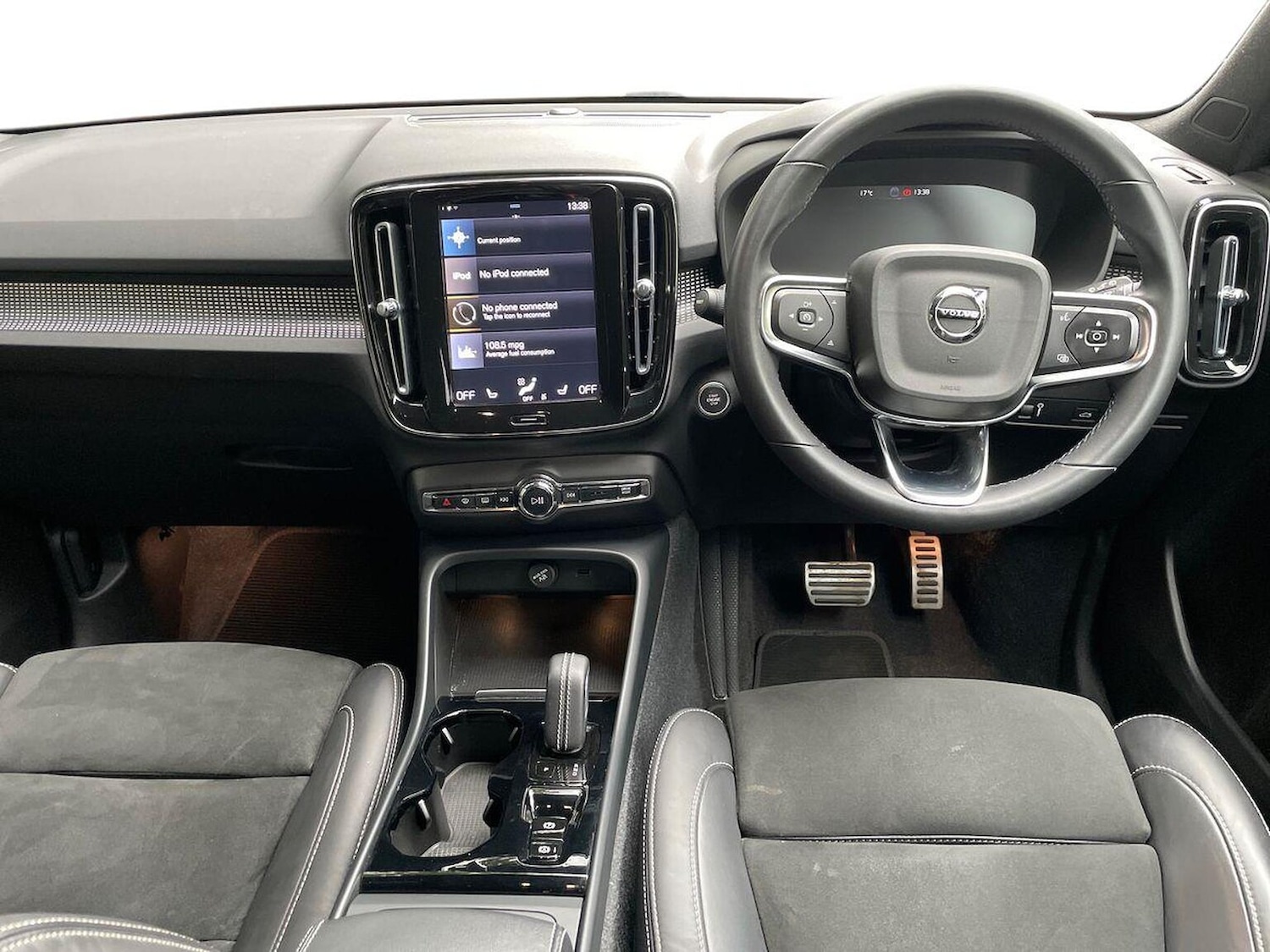 Used Volvo XC40 2021 for sale - 76097648: Photo 8