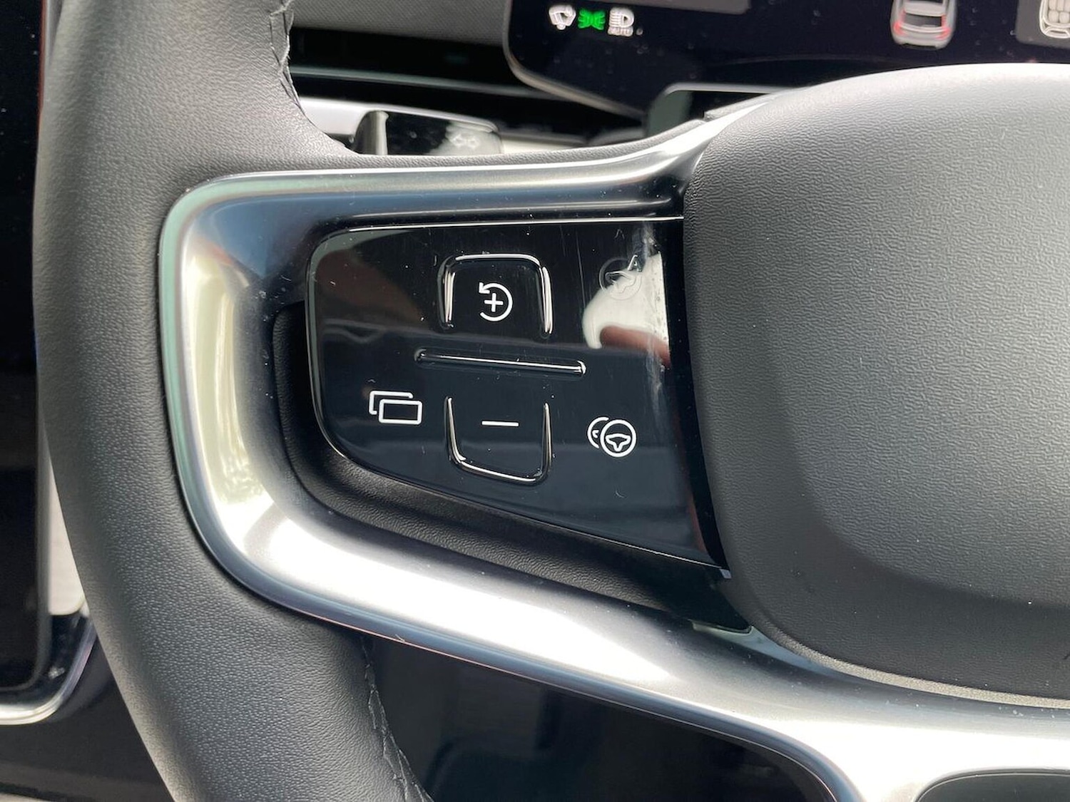 Used Volvo EX90 2025 for sale - 77489644: Photo 27