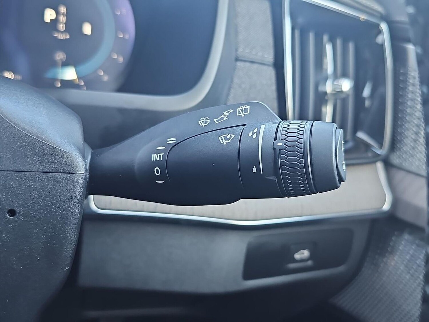 Used Volvo XC90 2025 for sale - 77715362: Photo 28