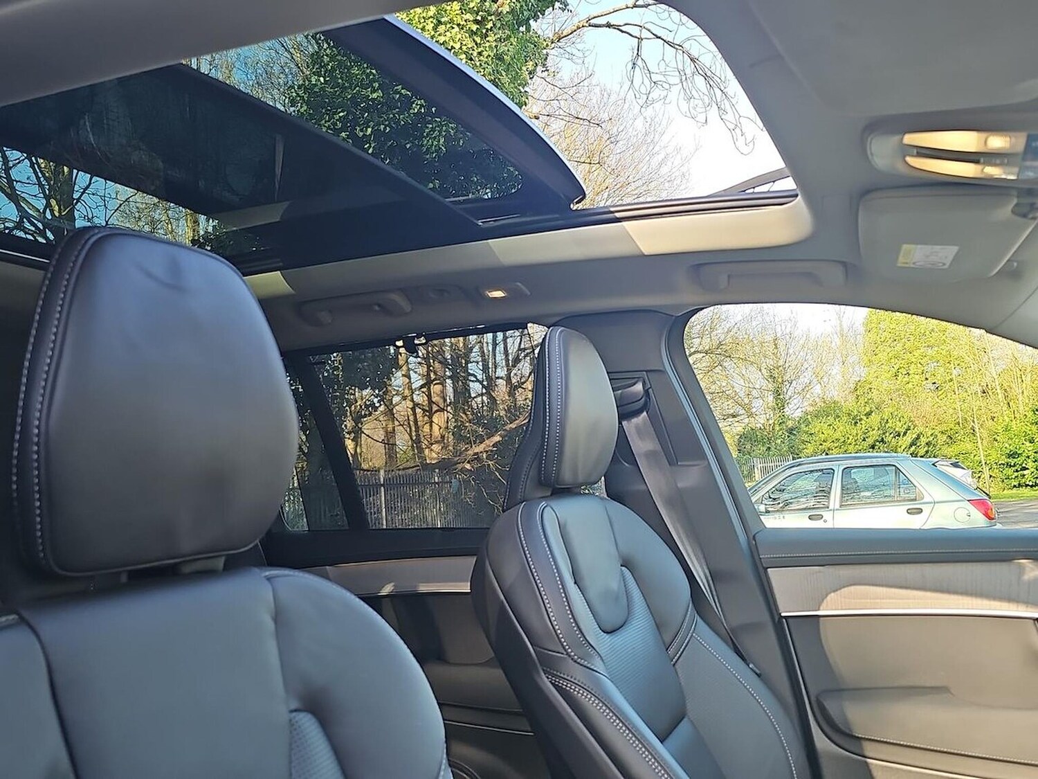 Used Volvo XC90 2025 for sale - 77715362: Photo 38