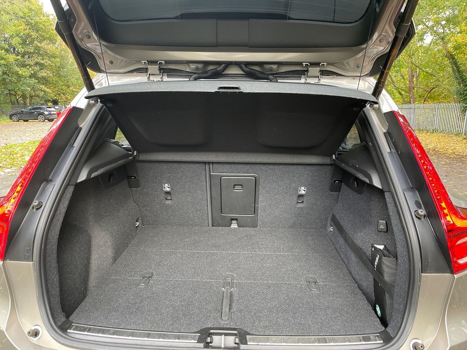 Used Volvo XC40 2020 for sale - 76391743: Photo 17