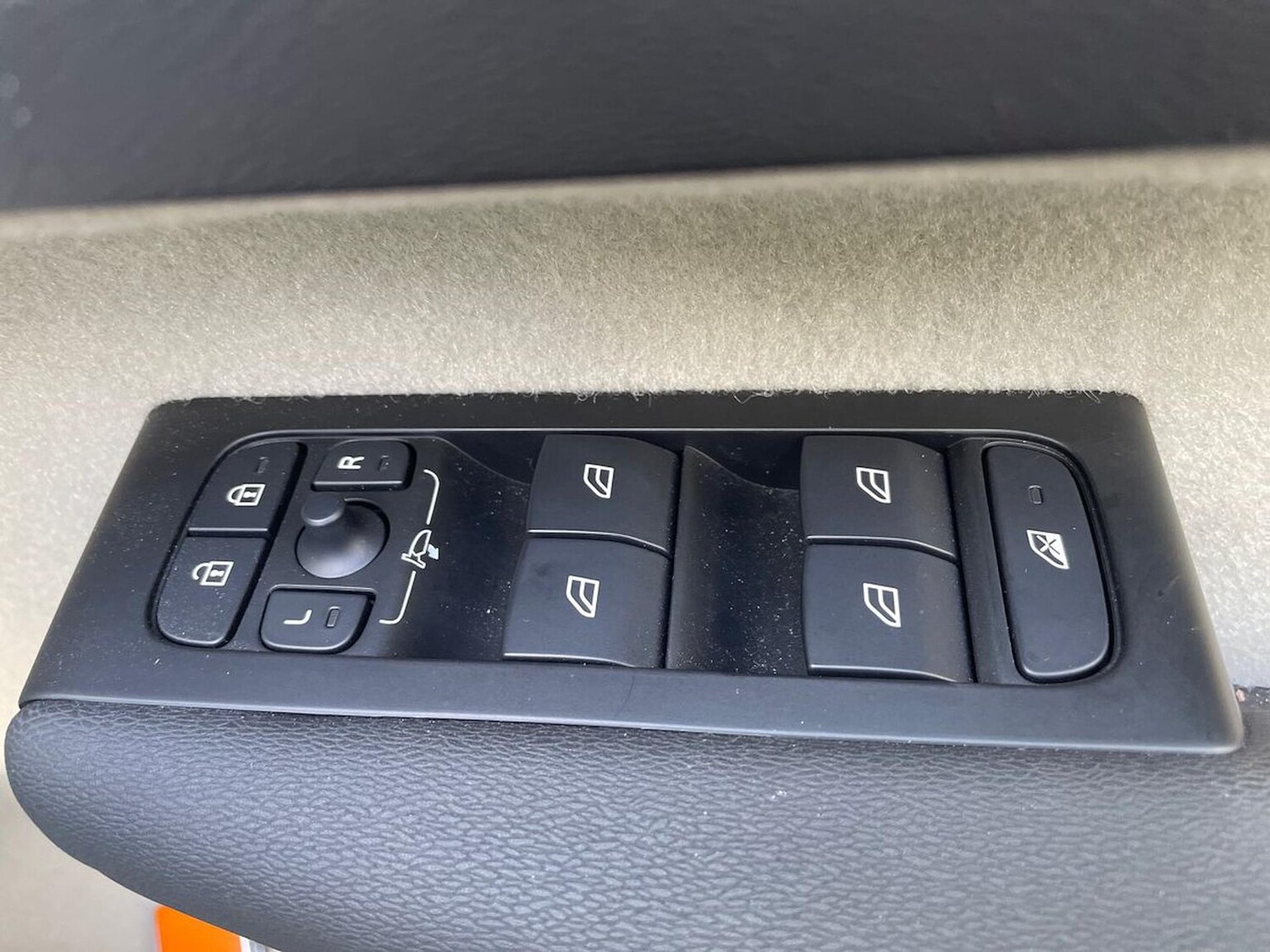 Used Volvo XC40 2020 for sale - 76391743: Photo 21