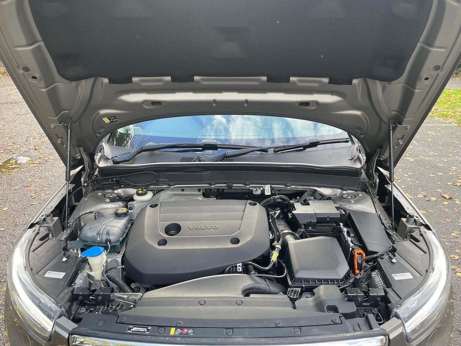 Used Volvo XC40 2020 for sale - 76391743: Photo 39