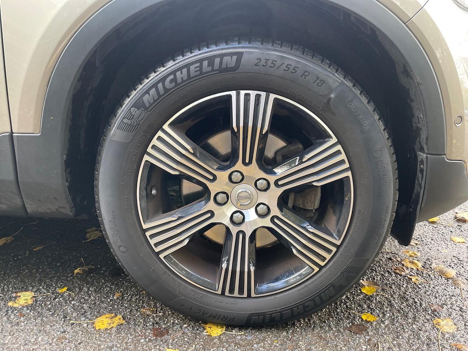 Used Volvo XC40 2020 for sale - 76391743: Photo 6