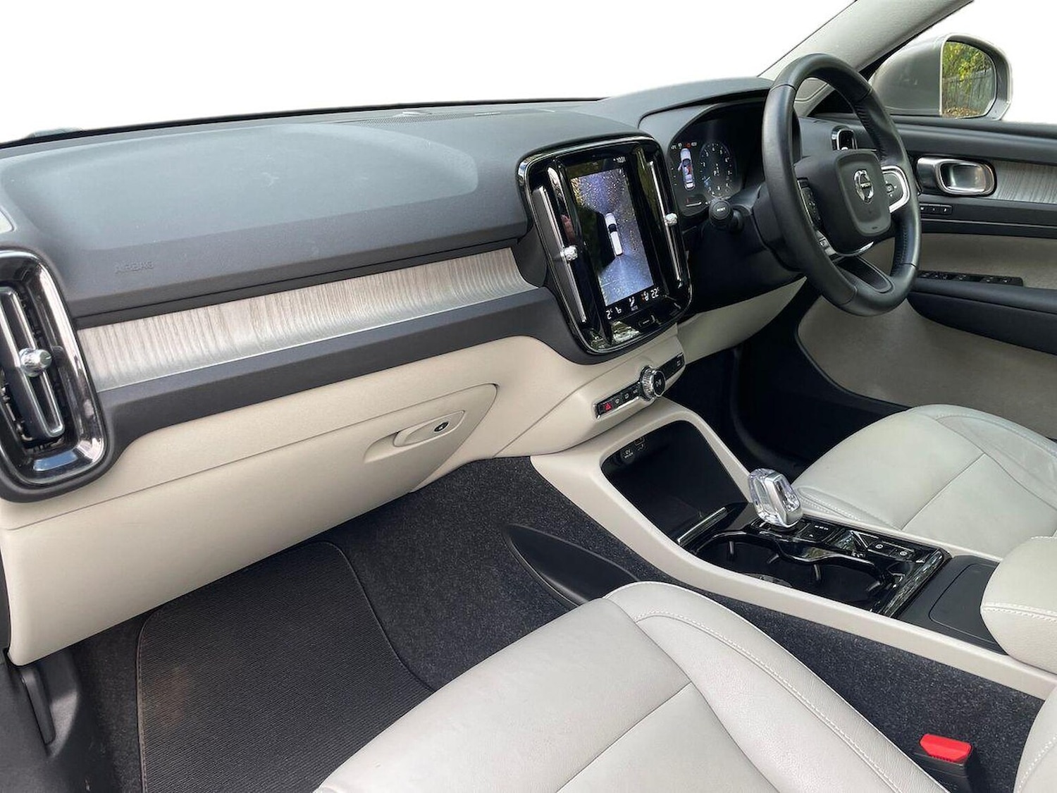 Used Volvo XC40 2020 for sale - 76391743: Photo 7