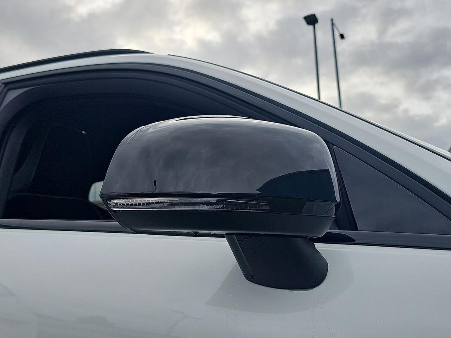 Used Volvo XC40 2025 for sale - 77489603: Photo 35