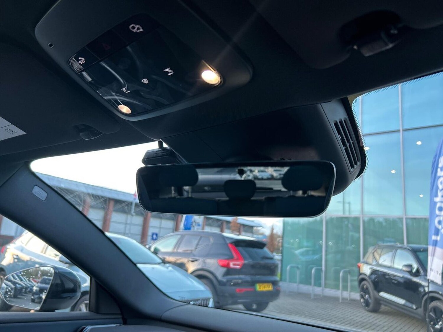 Used Volvo EX30 2025 for sale - 77489660: Photo 14