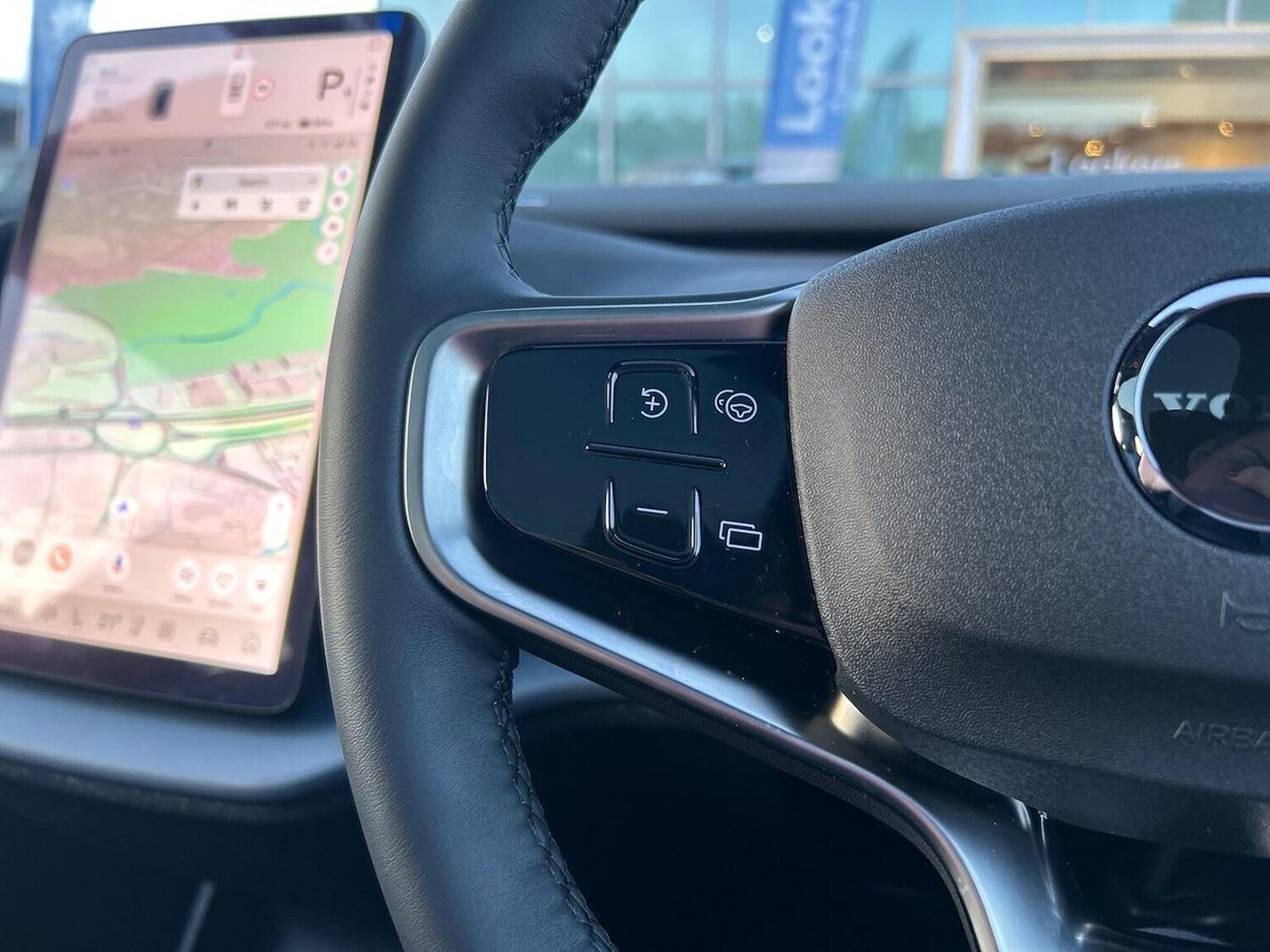 Used Volvo EX30 2025 for sale - 77489660: Photo 27