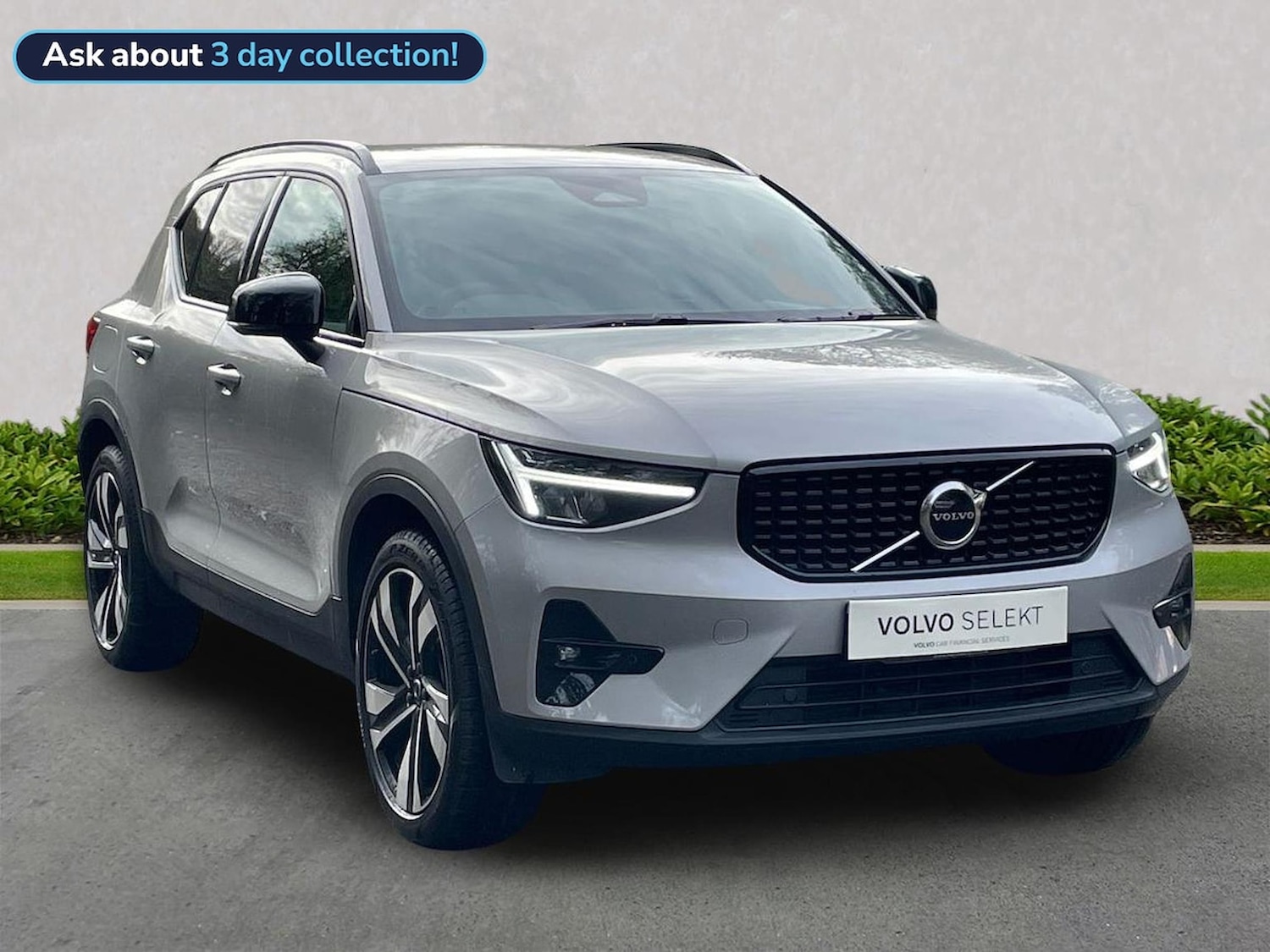 Used Volvo XC40 2025 for sale - 76422363: Photo 1