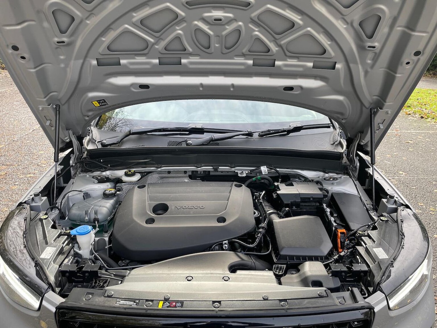 Used Volvo XC40 2025 for sale - 76422363: Photo 38