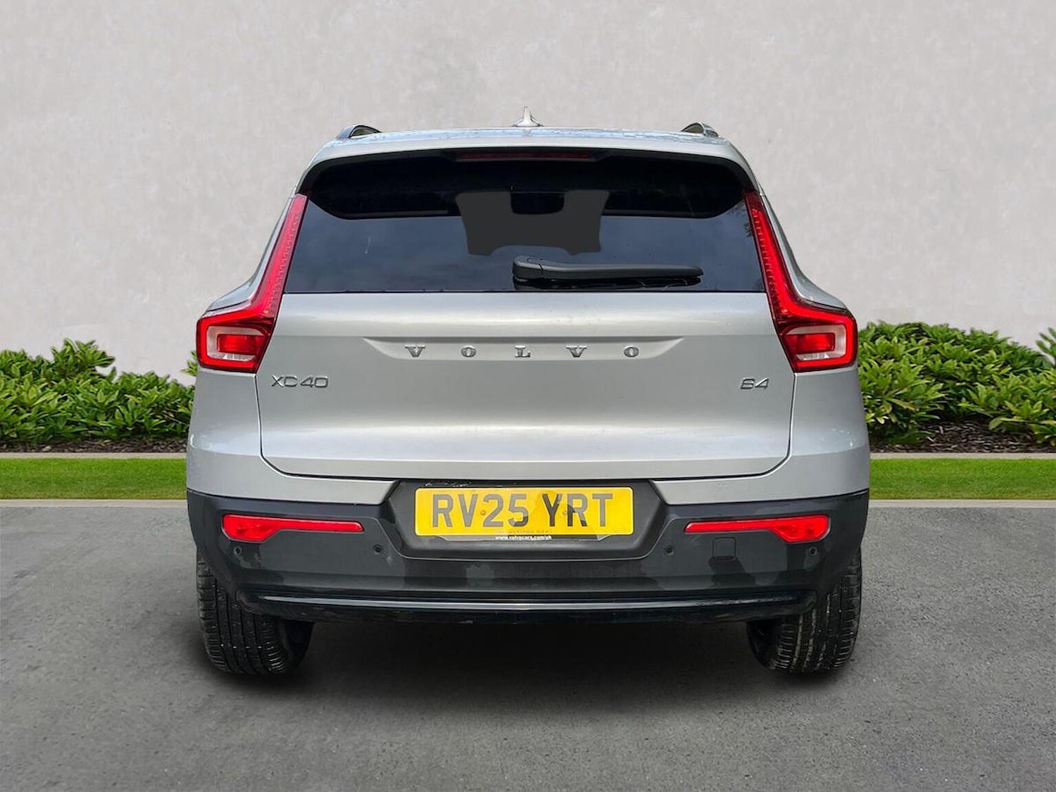 Used Volvo XC40 2025 for sale - 76422363: Photo 4