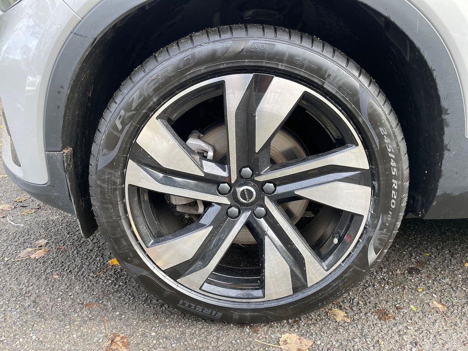 Used Volvo XC40 2025 for sale - 76422363: Photo 6