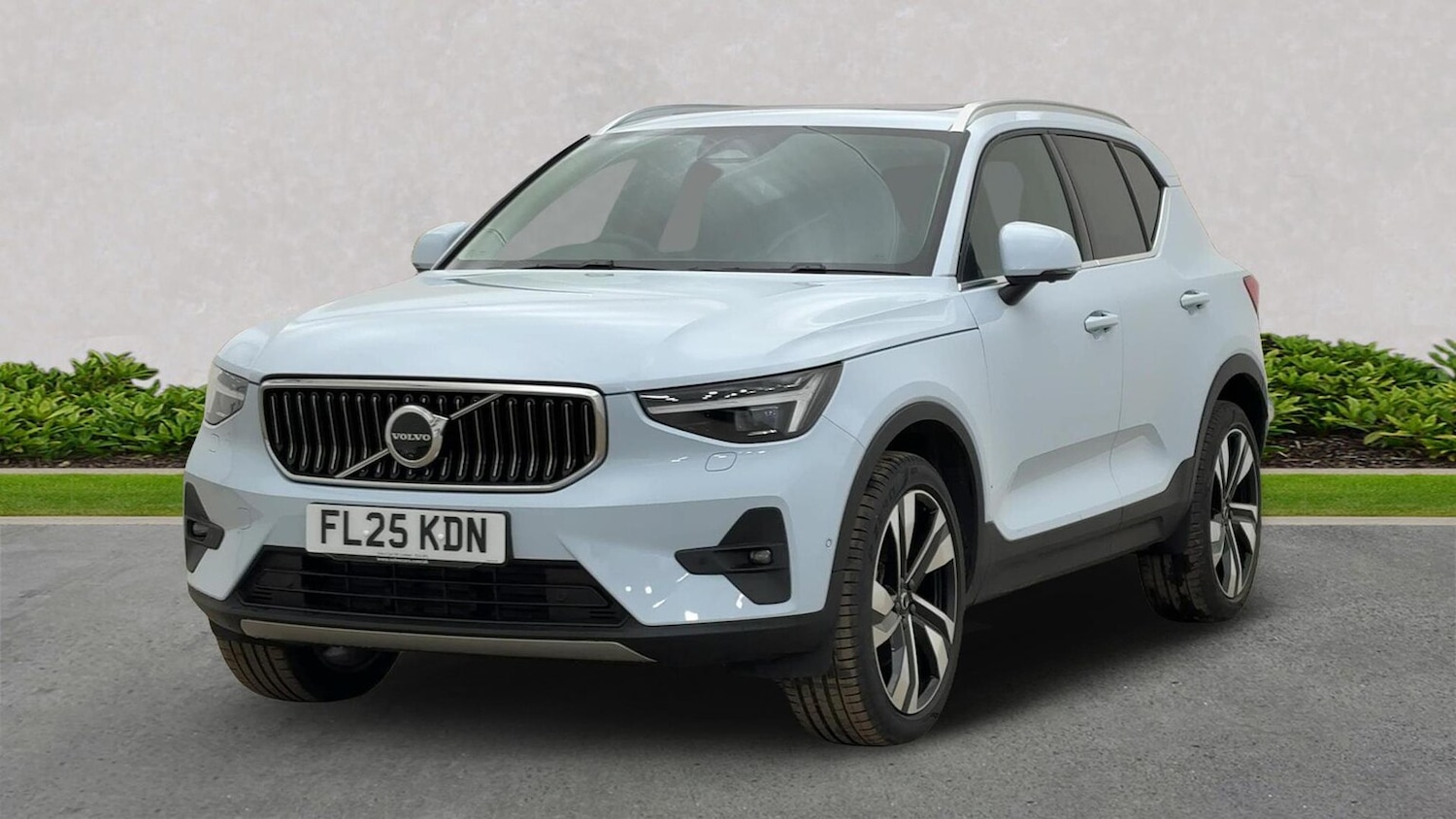 Used Volvo XC40 2025 for sale - 76543017: Photo 22