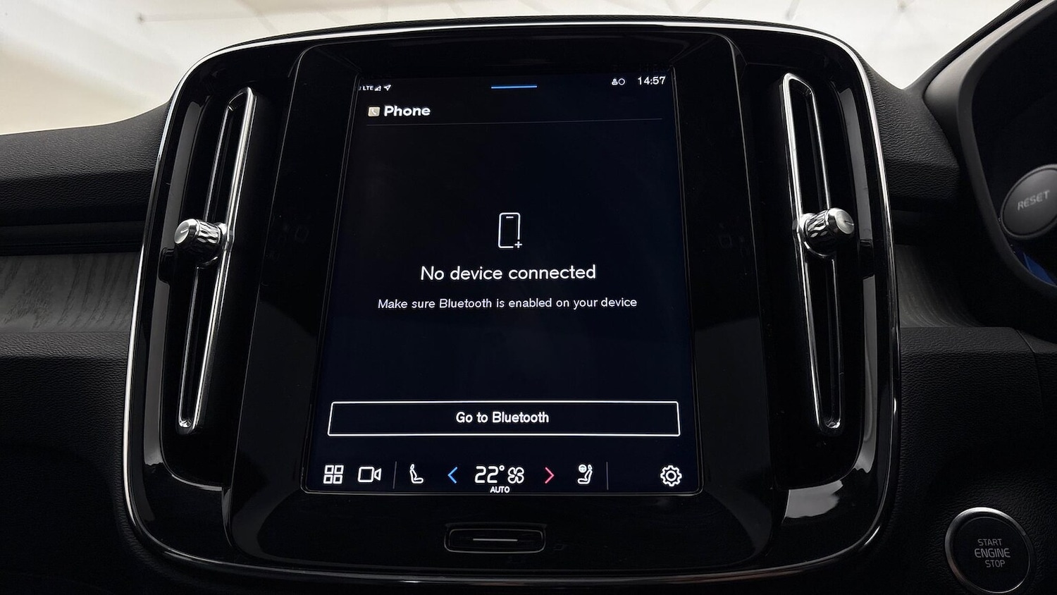 Used Volvo XC40 2025 for sale - 76543017: Photo 28