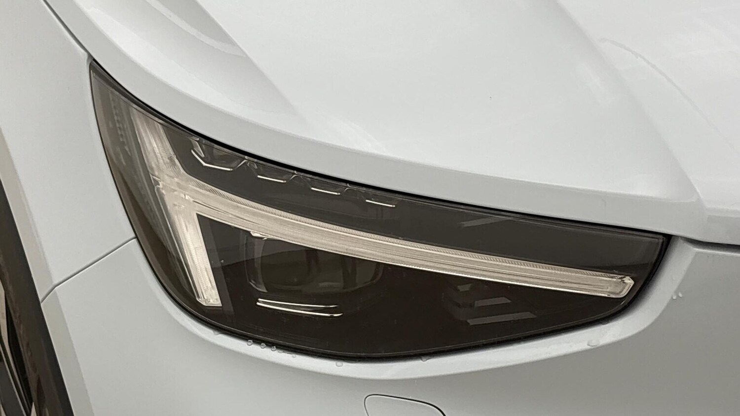 Used Volvo XC40 2025 for sale - 76543017: Photo 36