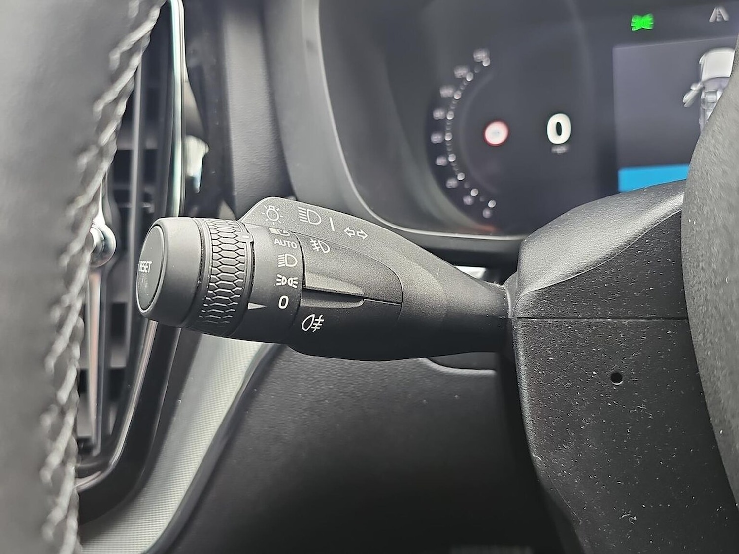 Used Volvo XC60 2022 for sale - 78191309: Photo 30