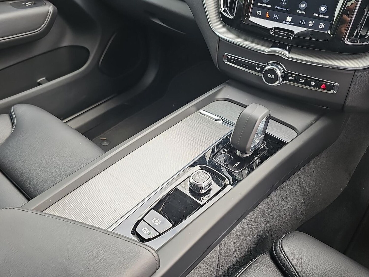 Used Volvo XC60 2022 for sale - 78191309: Photo 43