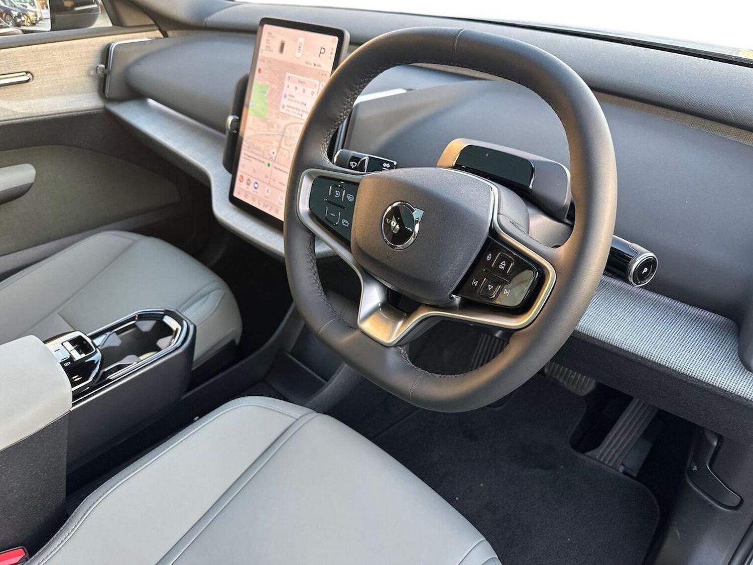 Used Volvo EX30 2025 for sale - 76699385: Photo 15