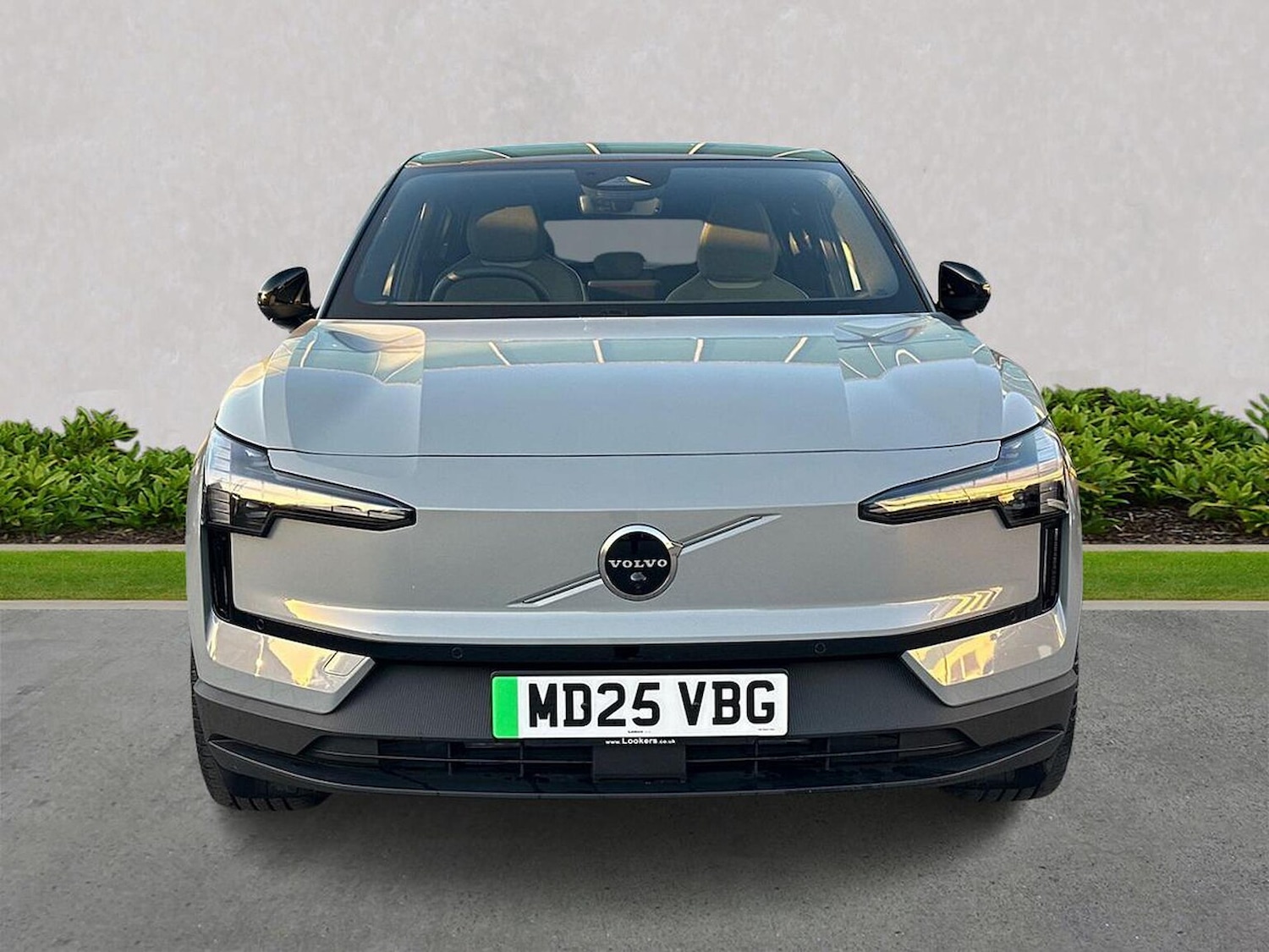 Used Volvo EX30 2025 for sale - 76699385: Photo 5