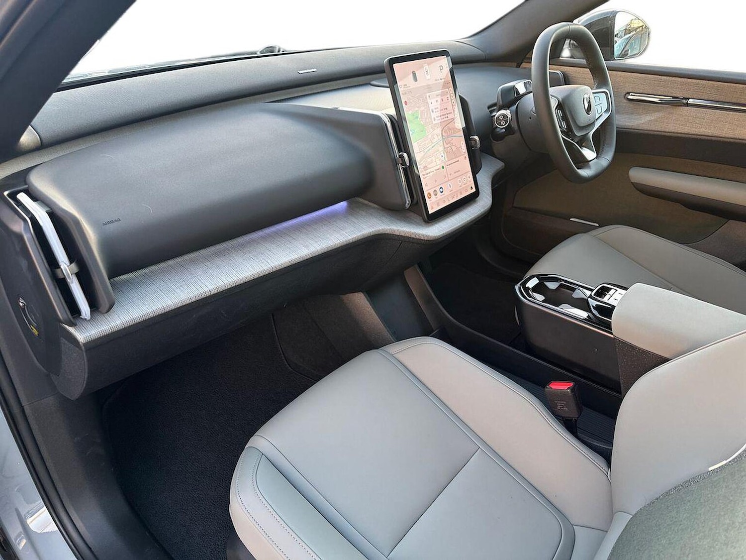 Used Volvo EX30 2025 for sale - 76699385: Photo 7