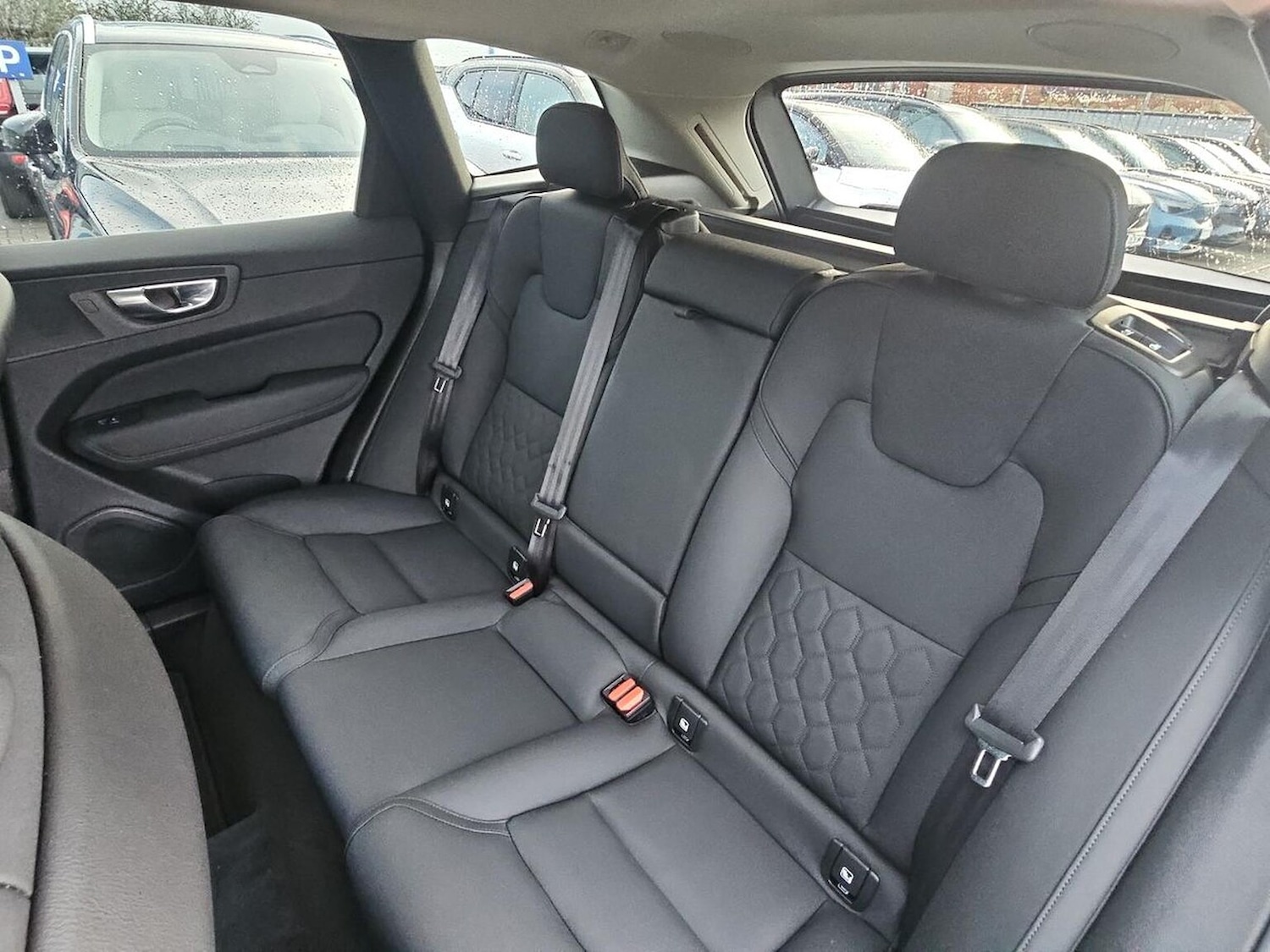 Used Volvo XC60 2025 for sale - 77896284: Photo 16