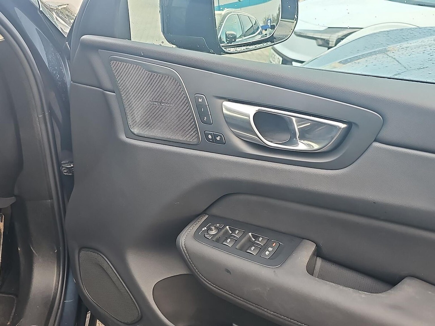 Used Volvo XC60 2025 for sale - 77896284: Photo 30