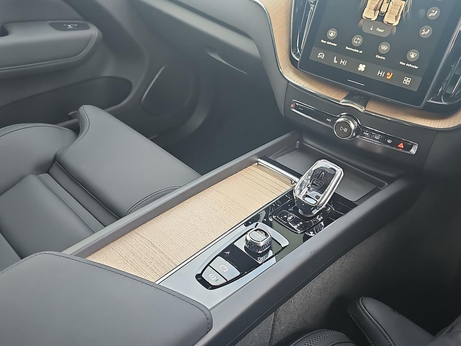 Used Volvo XC60 2025 for sale - 77896284: Photo 31