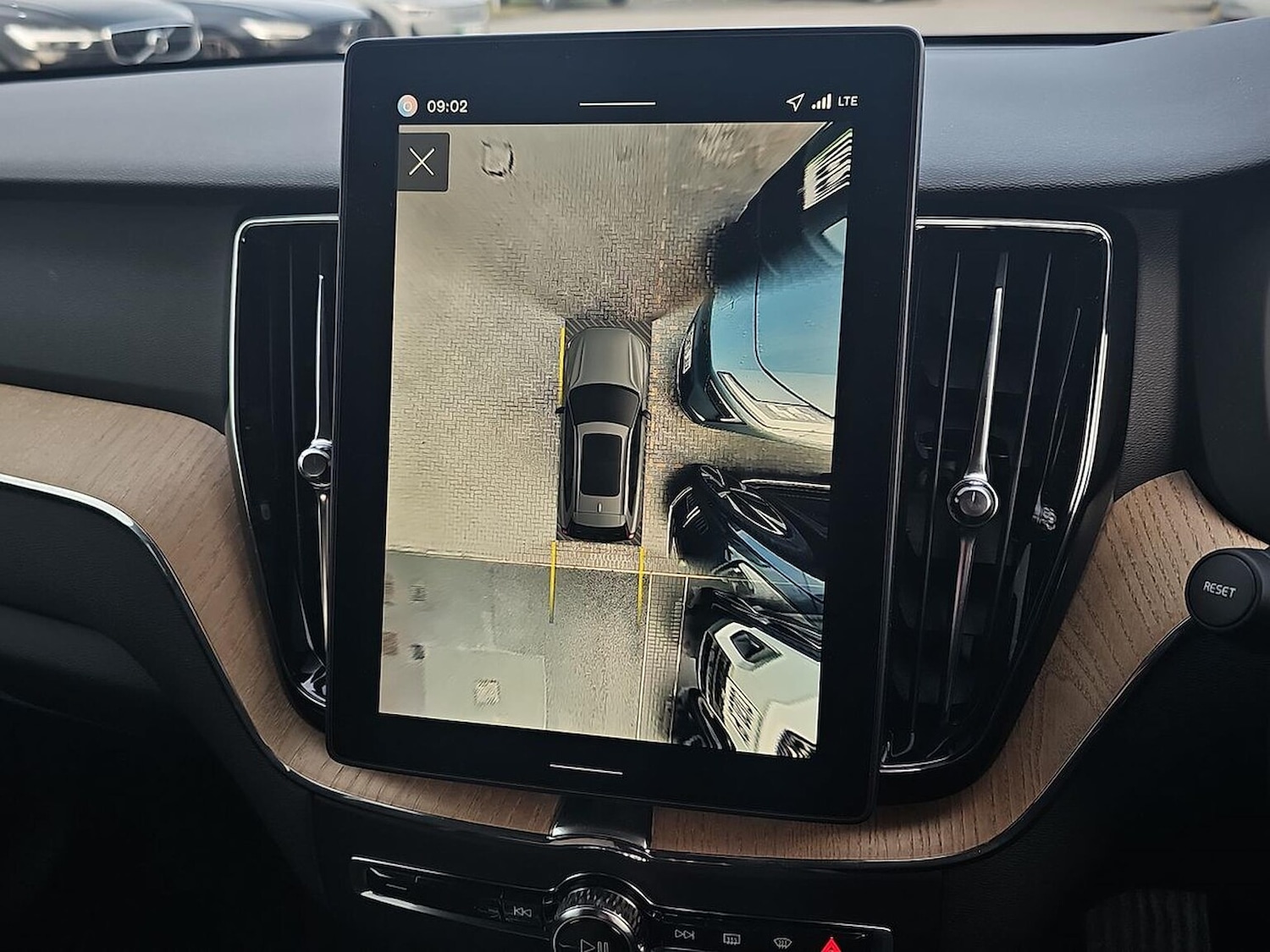 Used Volvo XC60 2025 for sale - 77896284: Photo 45