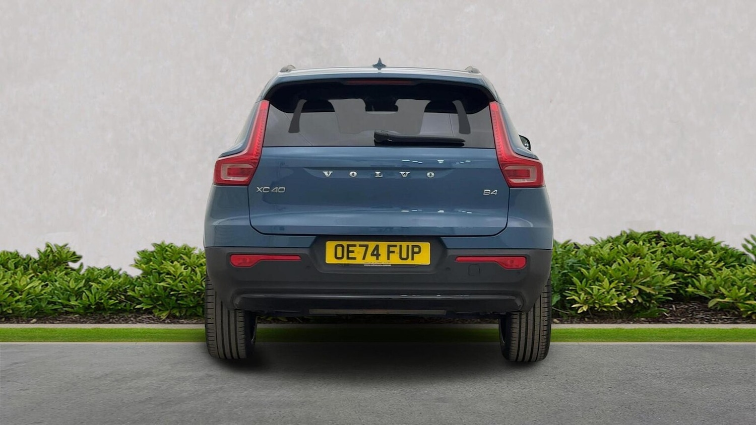 Used Volvo XC40 2024 for sale - 76637735: Photo 4