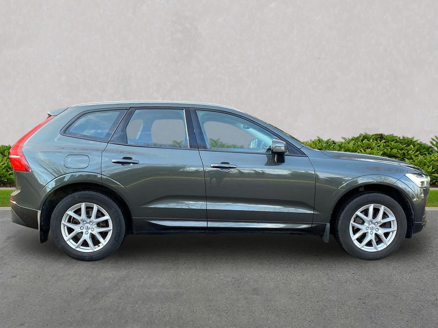 Used Volvo XC60 2017 for sale - 76864009: Photo 3