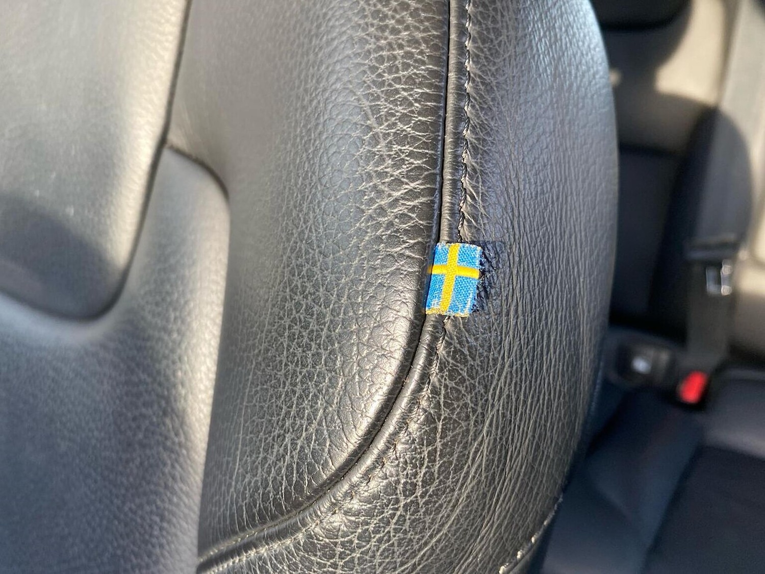 Used Volvo XC60 2017 for sale - 76864009: Photo 40