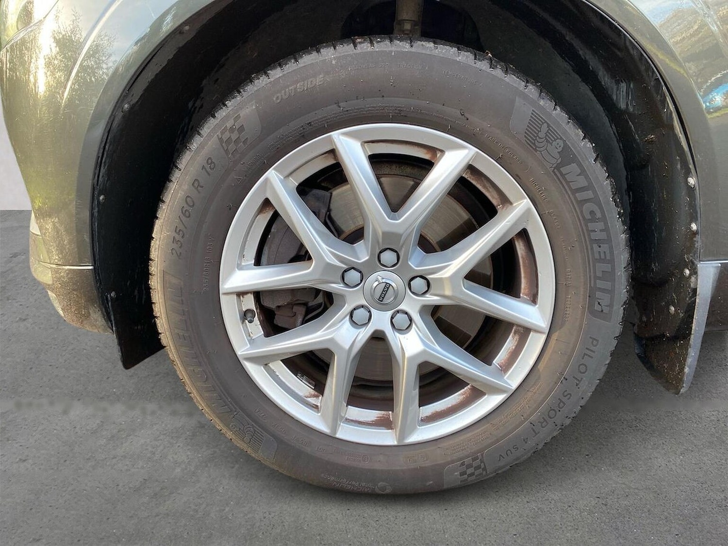 Used Volvo XC60 2017 for sale - 76864009: Photo 6