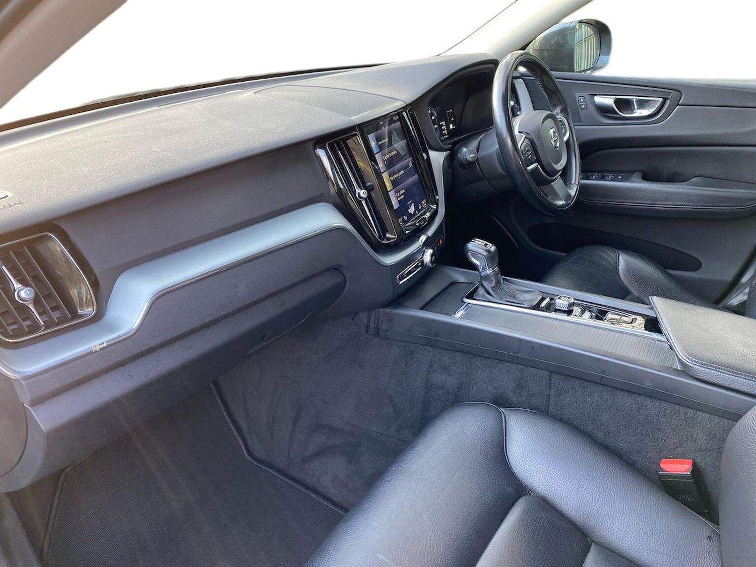 Used Volvo XC60 2017 for sale - 76864009: Photo 7