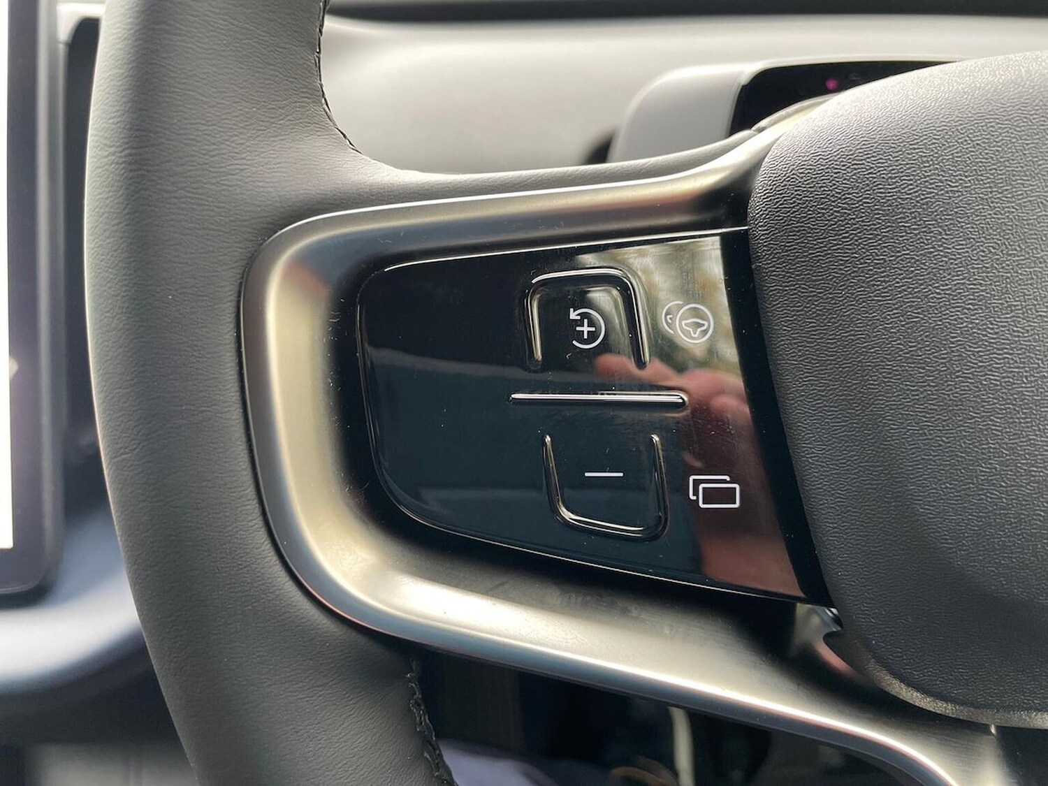 Used Volvo EX30 2025 for sale - 76490749: Photo 27