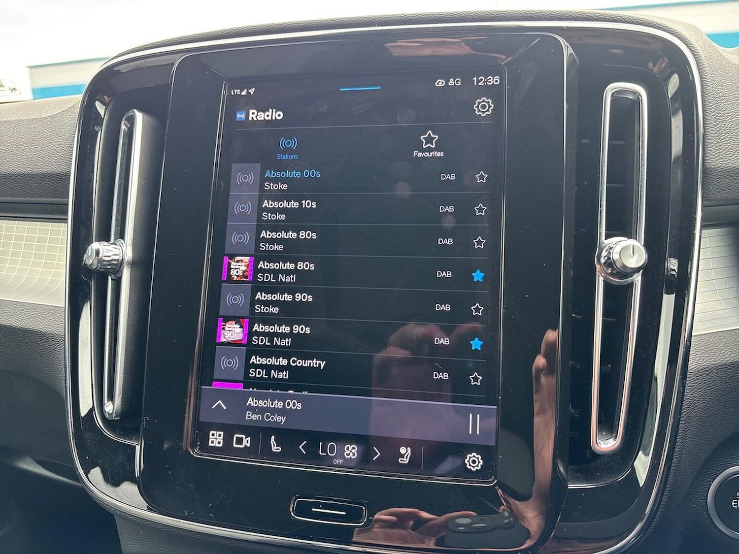 Used Volvo XC40 2023 for sale - 76637664: Photo 11