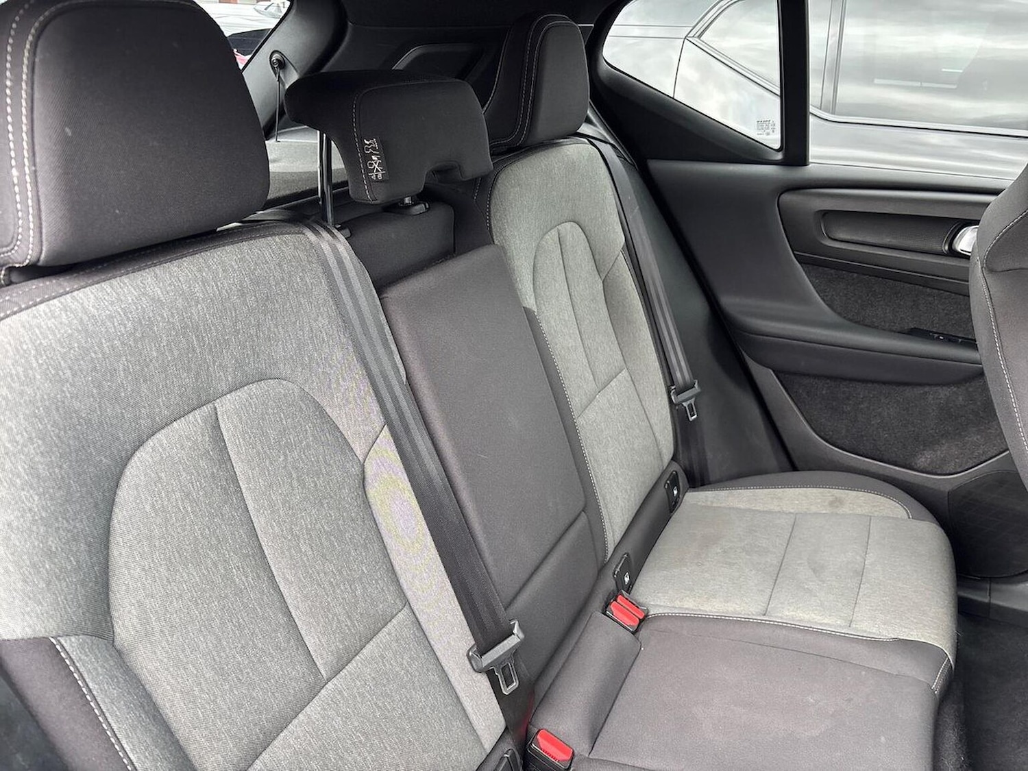 Used Volvo XC40 2023 for sale - 76637664: Photo 16