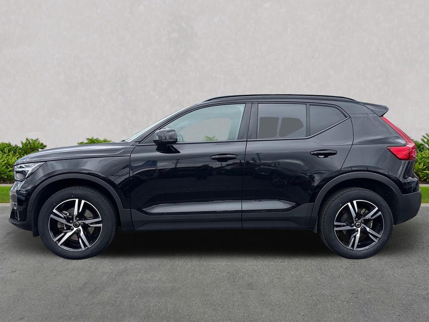 Used Volvo XC40 2023 for sale - 76637664: Photo 19