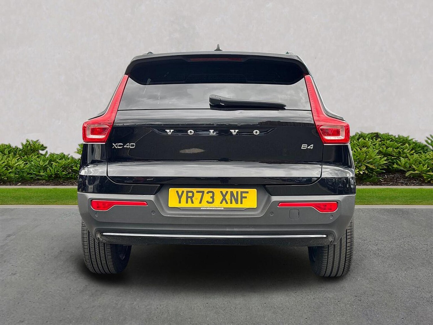 Used Volvo XC40 2023 for sale - 76637664: Photo 4